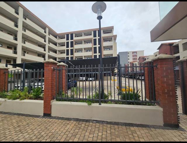 2 BEDROOM APARTMENT FOR SALE IN UMHLANGA RIDGE